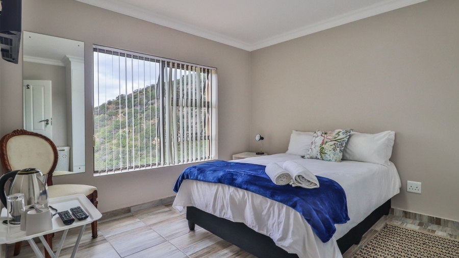 10 Bedroom Property for Sale in Island View Western Cape